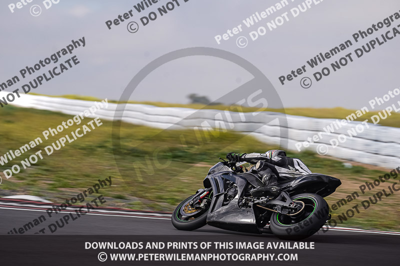 cadwell no limits trackday;cadwell park;cadwell park photographs;cadwell trackday photographs;enduro digital images;event digital images;eventdigitalimages;no limits trackdays;peter wileman photography;racing digital images;snetterton;snetterton no limits trackday;snetterton photographs;snetterton trackday photographs;trackday digital images;trackday photos